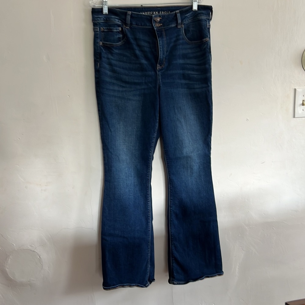 American Eagle flare jean like new